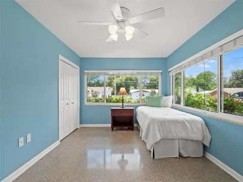 27 Columbine Trail Debary FL 32713