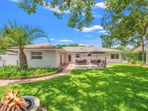 27 Columbine Trail Debary FL 32713