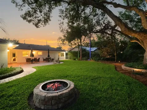 27 Columbine Trail Debary FL 32713