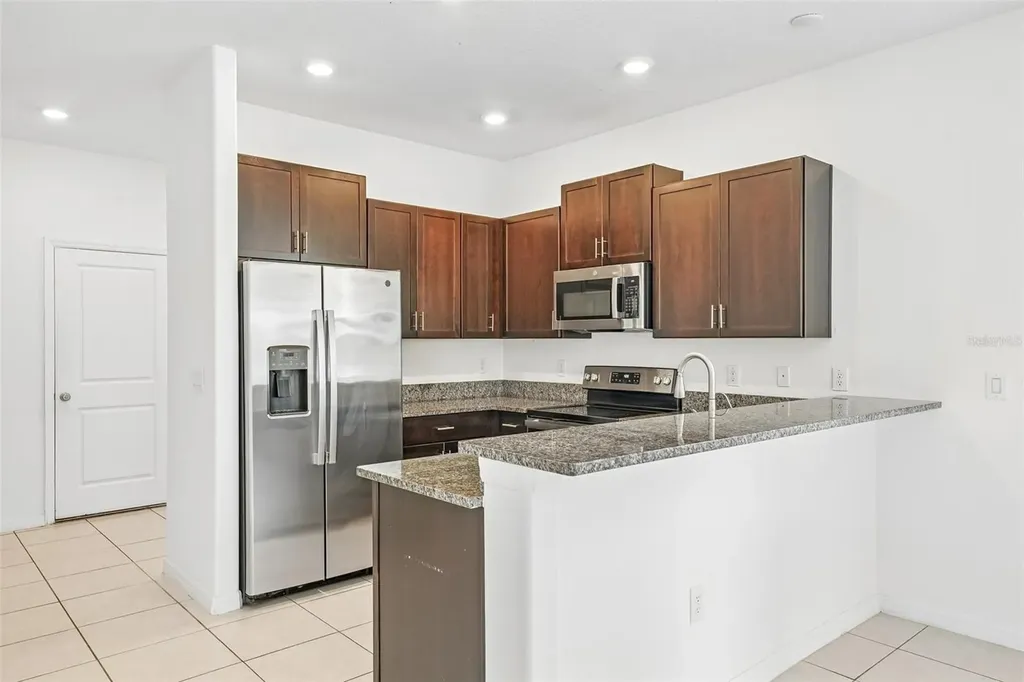 14302 Editors Note Street Sun City Center FL 33573