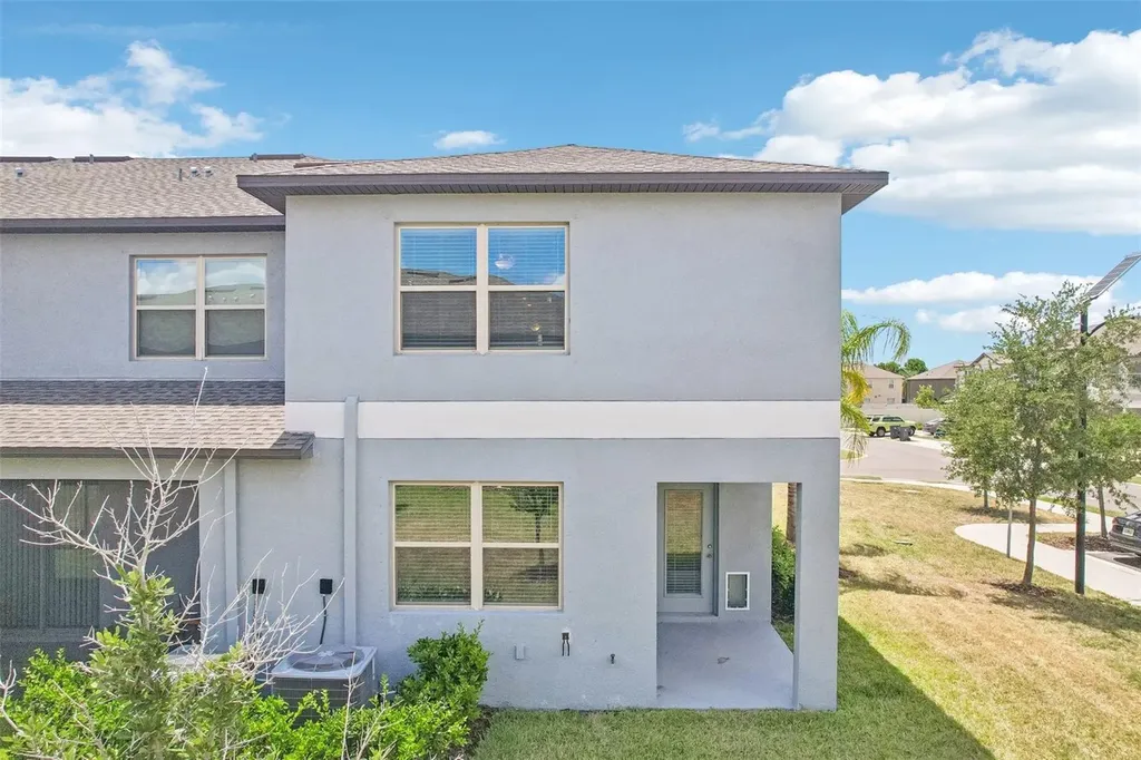 14302 Editors Note Street Sun City Center FL 33573