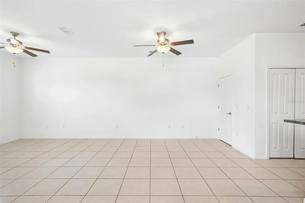 14302 Editors Note Street Sun City Center FL 33573