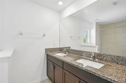 14302 Editors Note Street Sun City Center FL 33573
