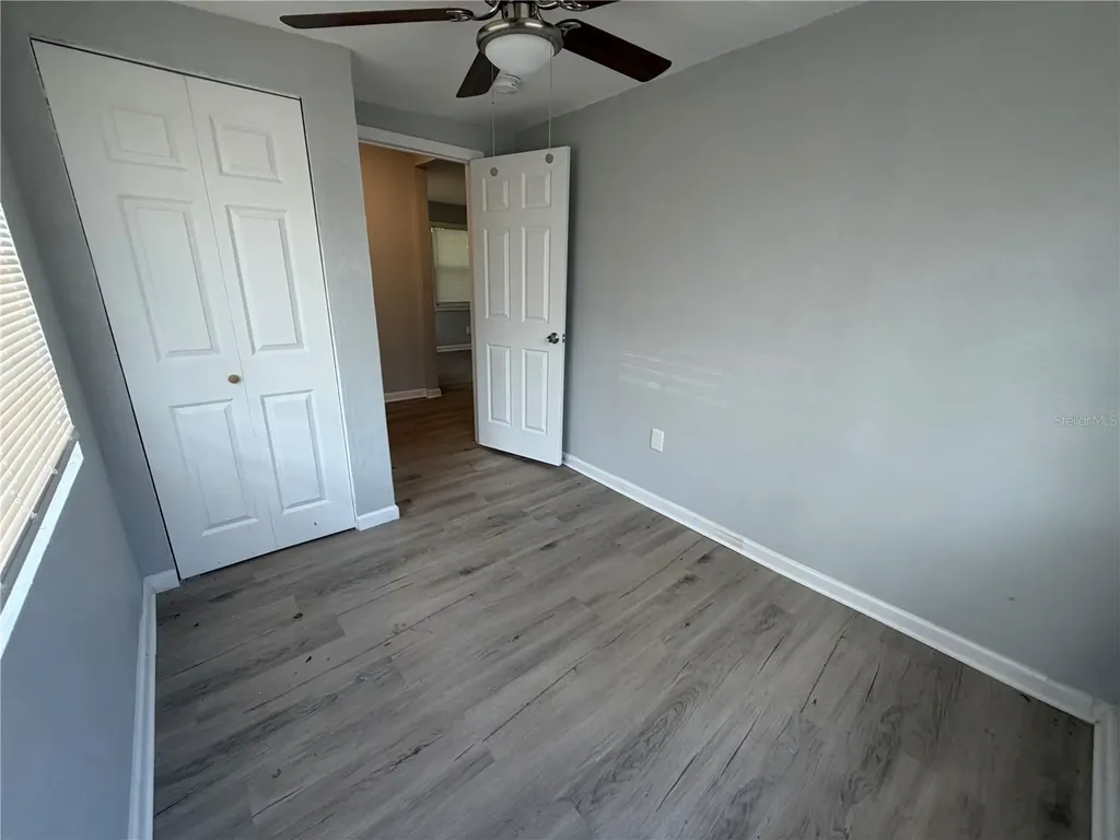 2410 18th Avenue S St Petersburg FL 33712