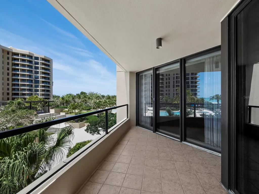 1211 Gulf Of Mexico Drive Longboat Key FL 34228