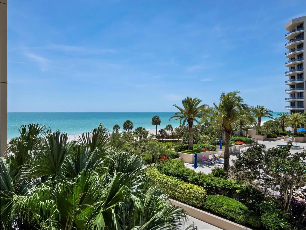 1211 Gulf Of Mexico Drive Longboat Key FL 34228