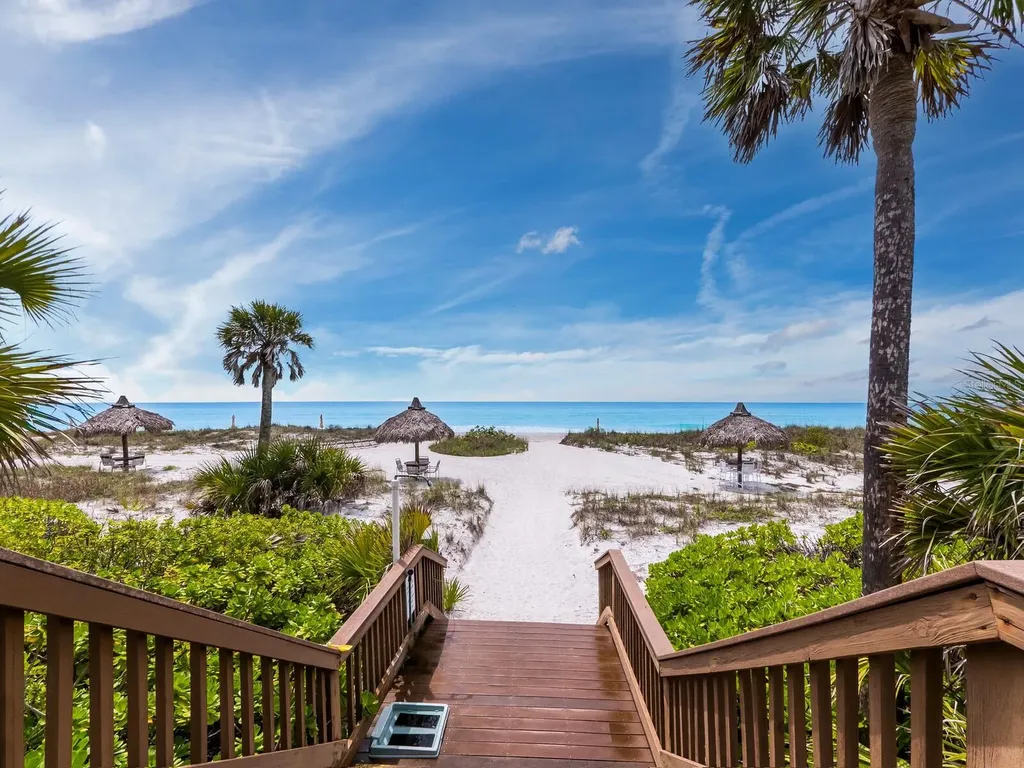 1211 Gulf Of Mexico Drive Longboat Key FL 34228