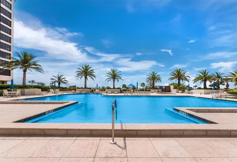 1211 Gulf Of Mexico Drive Longboat Key FL 34228