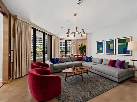 1211 Gulf Of Mexico Drive Longboat Key FL 34228