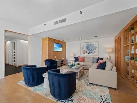 1211 Gulf Of Mexico Drive Longboat Key FL 34228