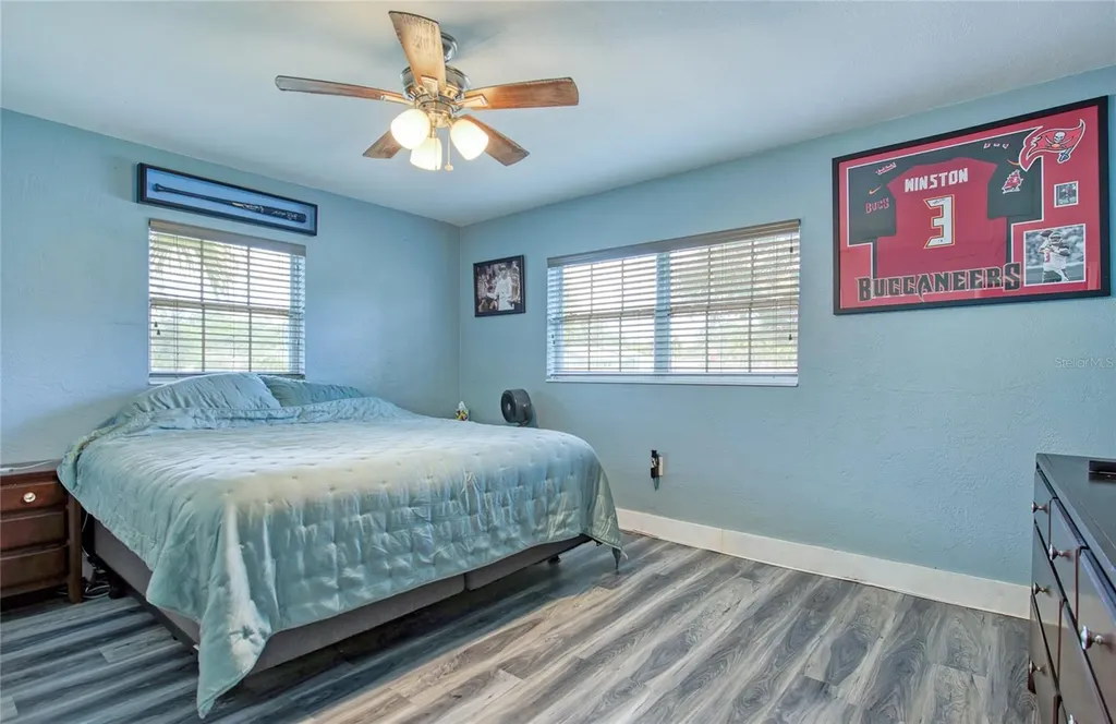 4250 81st Avenue N Pinellas Park FL 33781