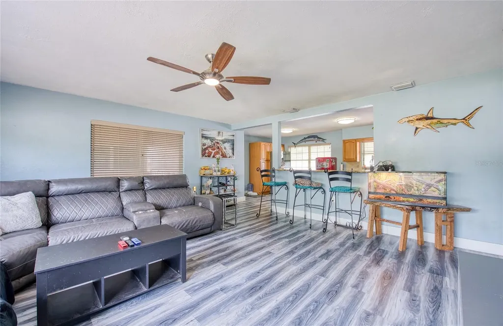 4250 81st Avenue N Pinellas Park FL 33781
