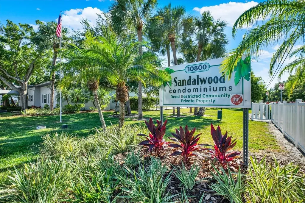 10800 Us Highway 19 N Pinellas Park FL 33782