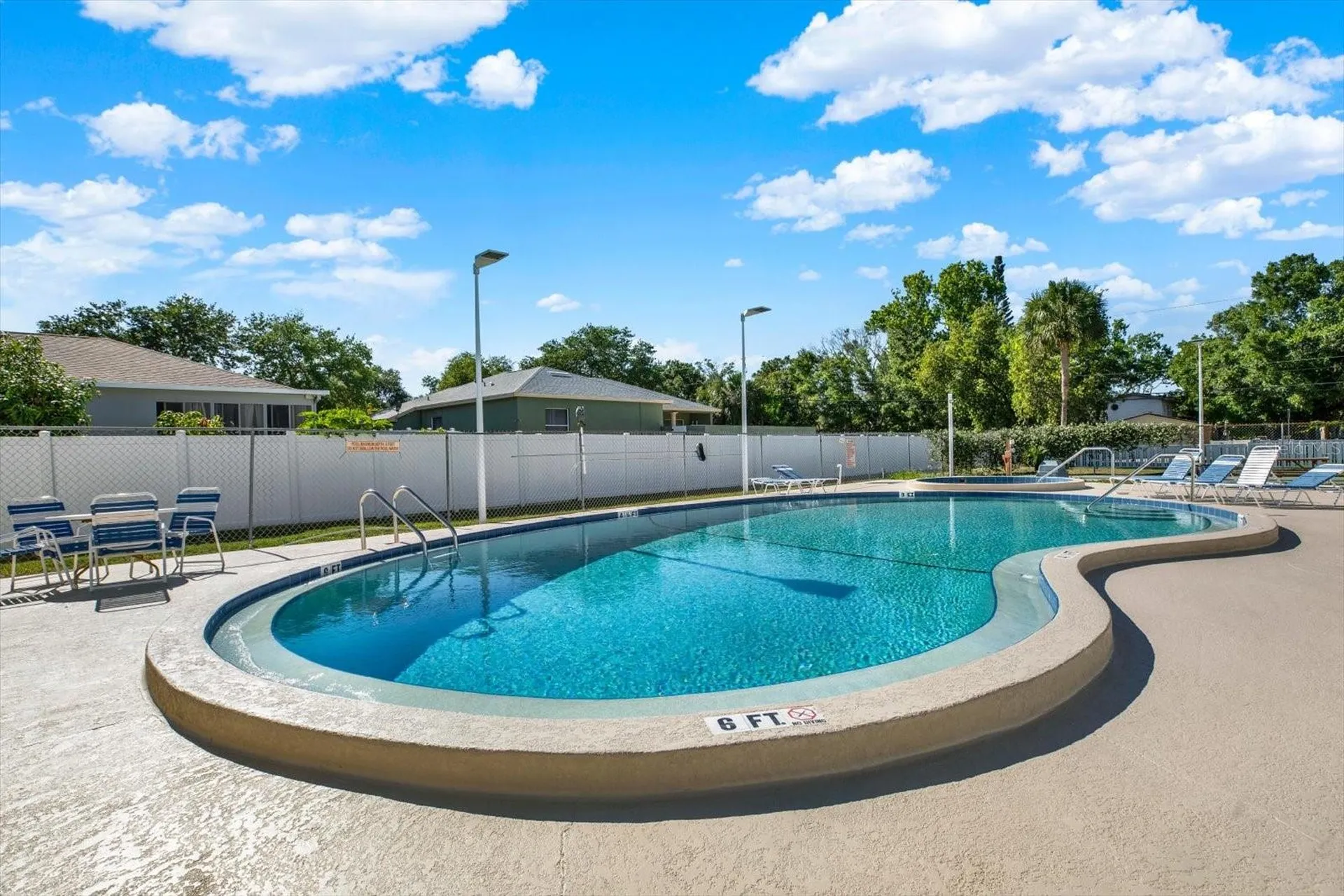 10800 Us Highway 19 N Pinellas Park FL 33782