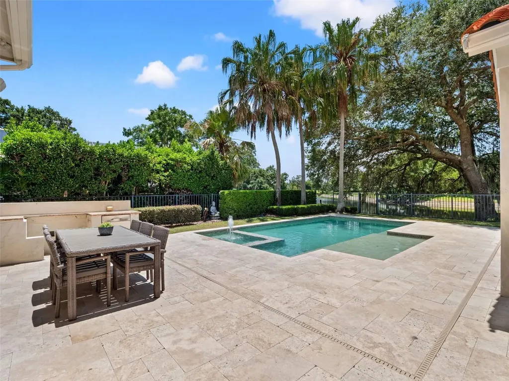 9340 Thurloe Place Orlando FL 32827