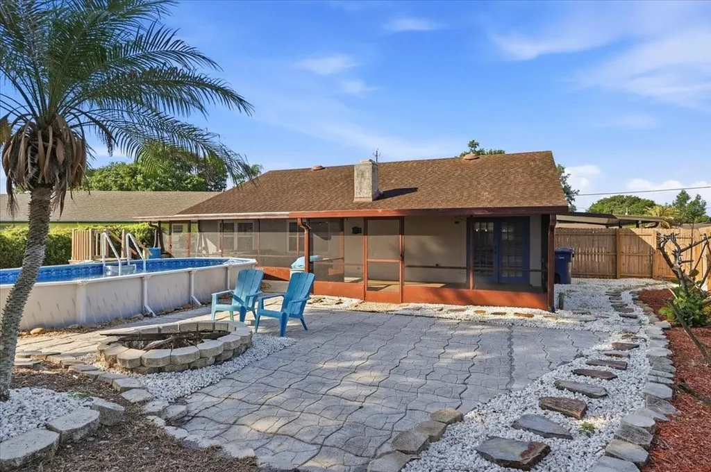 430 Hillcrest Drive SE Winter Haven FL 33884