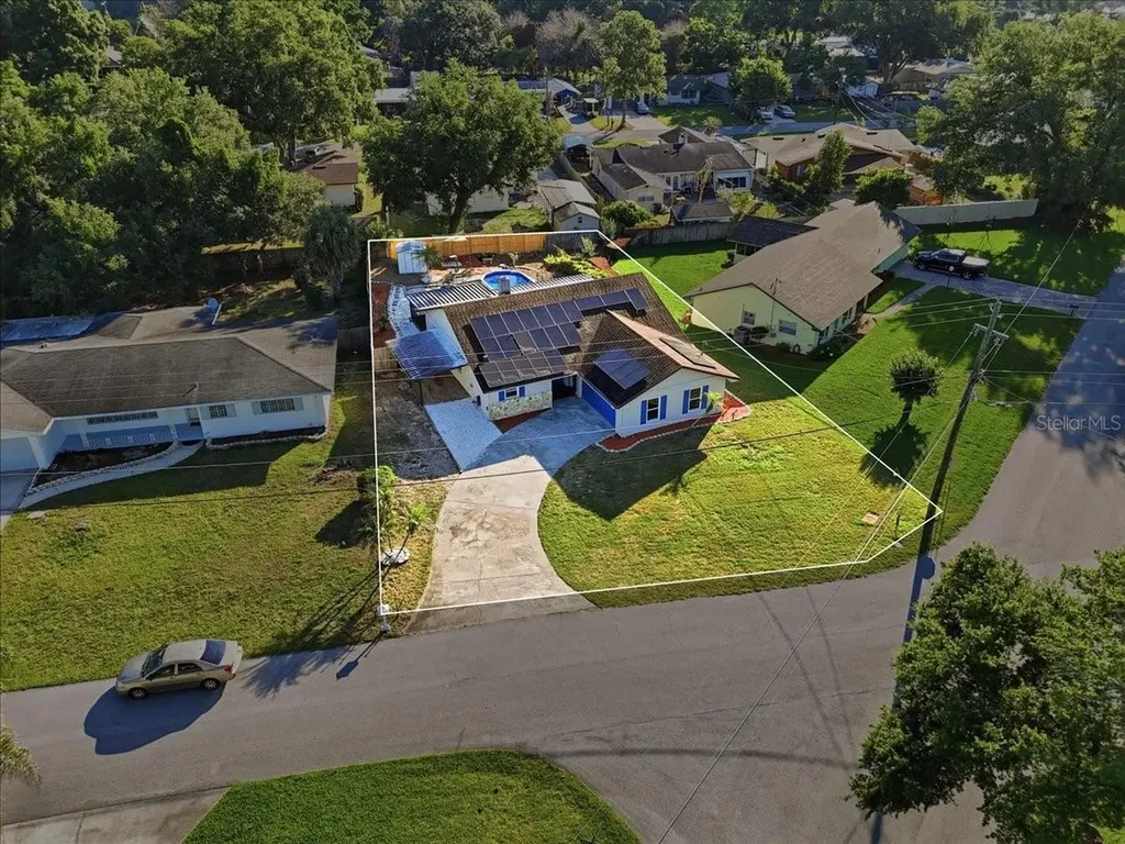 430 Hillcrest Drive SE Winter Haven FL 33884