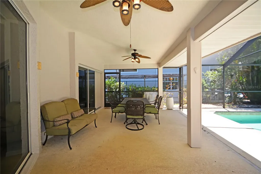 3293 Mallard Drive Safety Harbor FL 34695