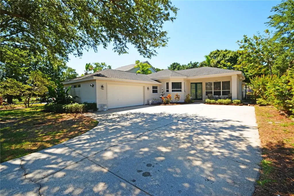 3293 Mallard Drive Safety Harbor FL 34695