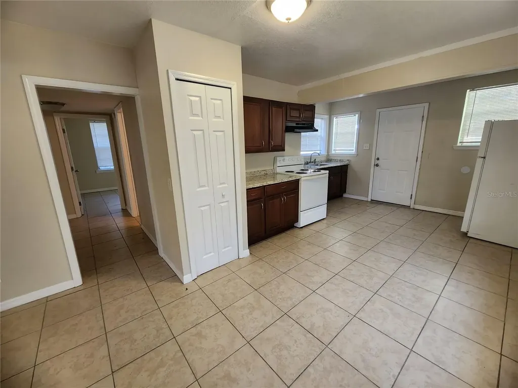 343 W 60th Street Jacksonville FL 32208