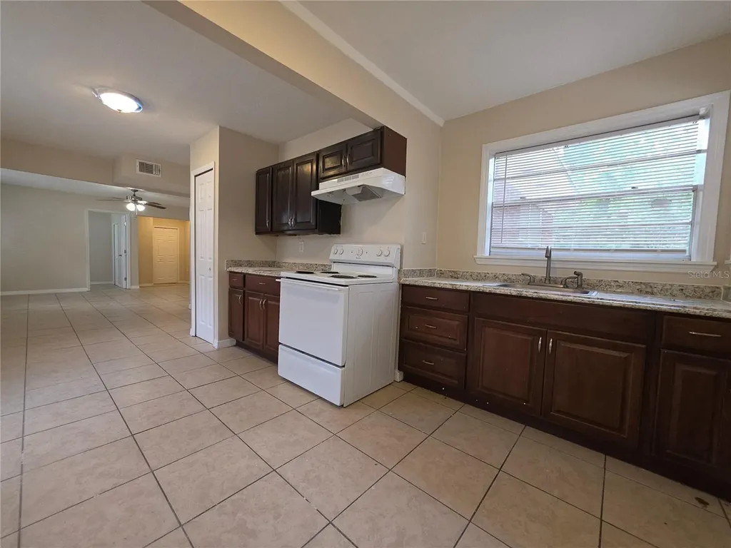 343 W 60th Street Jacksonville FL 32208