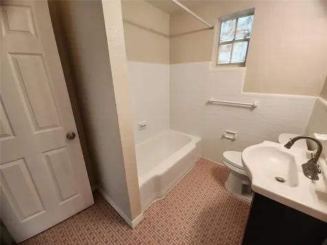 343 W 60th Street Jacksonville FL 32208