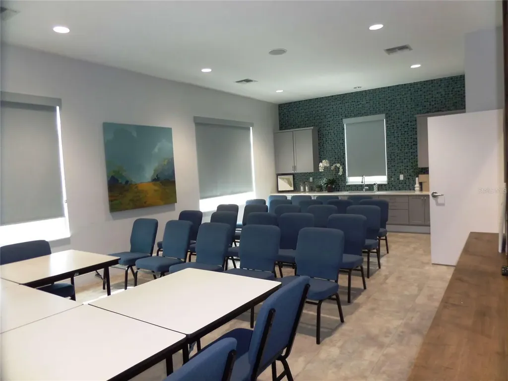 5061 Stokes Way Wildwood FL 34785