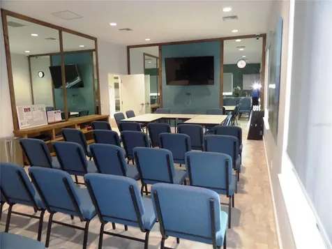 5061 Stokes Way Wildwood FL 34785