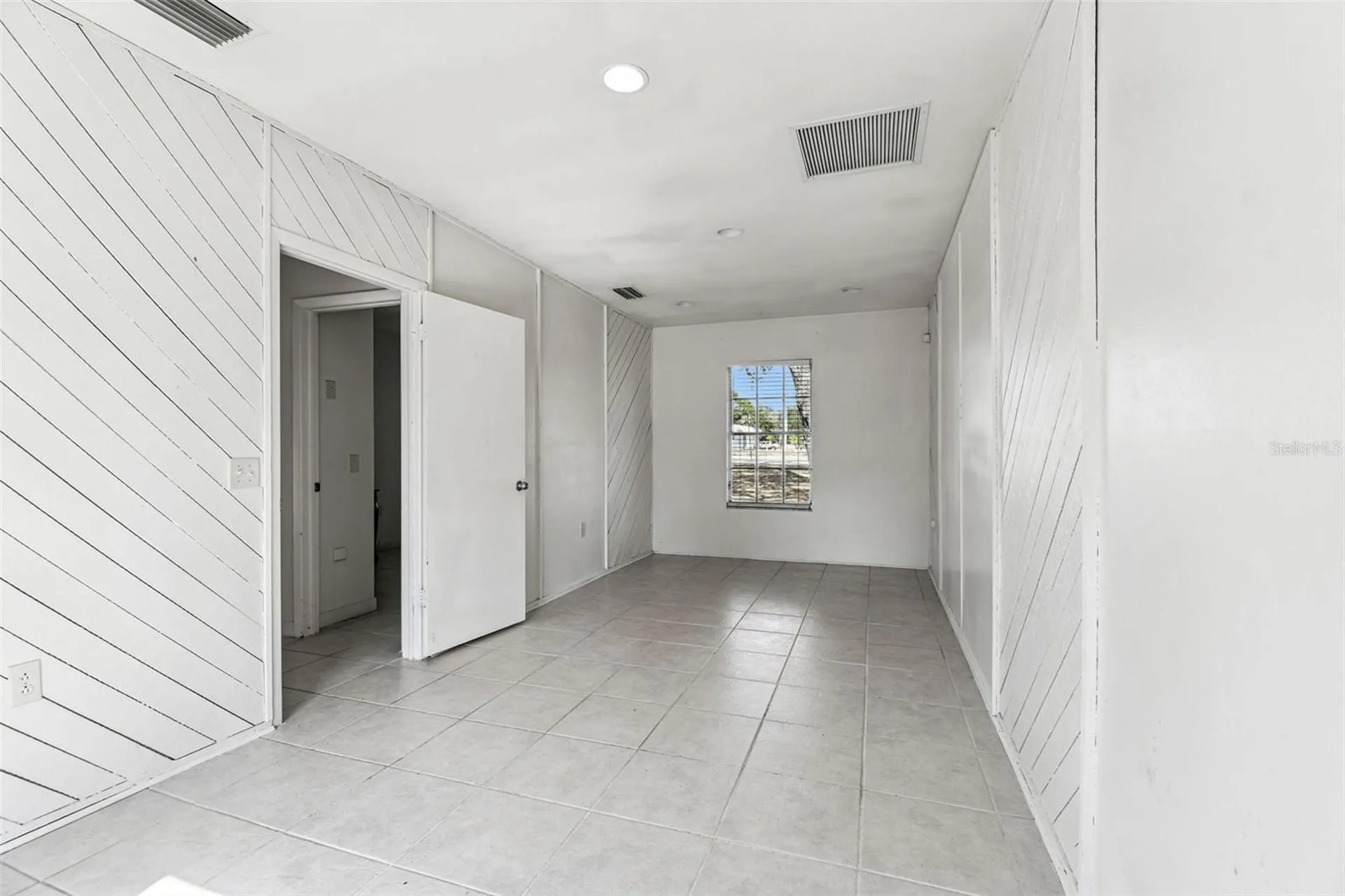 855 E Brandon Boulevard Brandon FL 33511