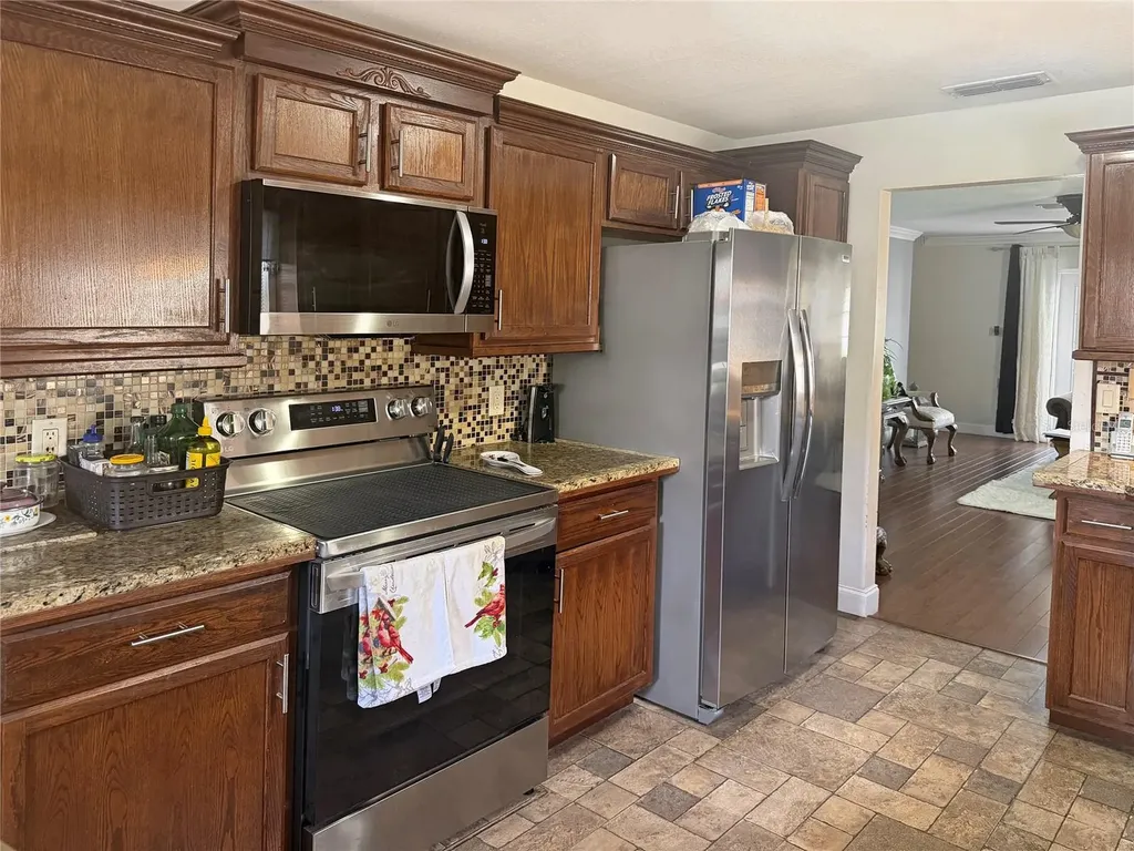 1018 Clovercrest Road Orlando FL 32811