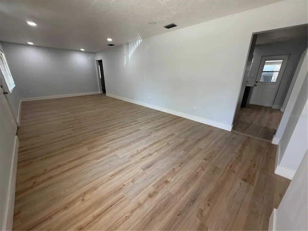 801 W Atwater Avenue Eustis FL 32726