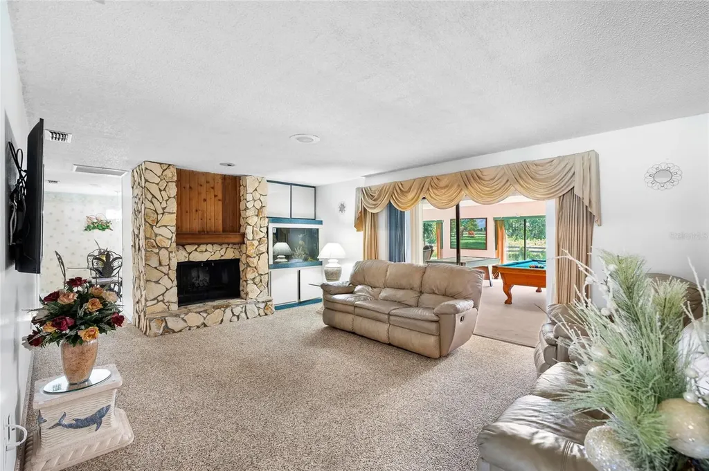 34 Misty Meadow Lane Mulberry FL 33860