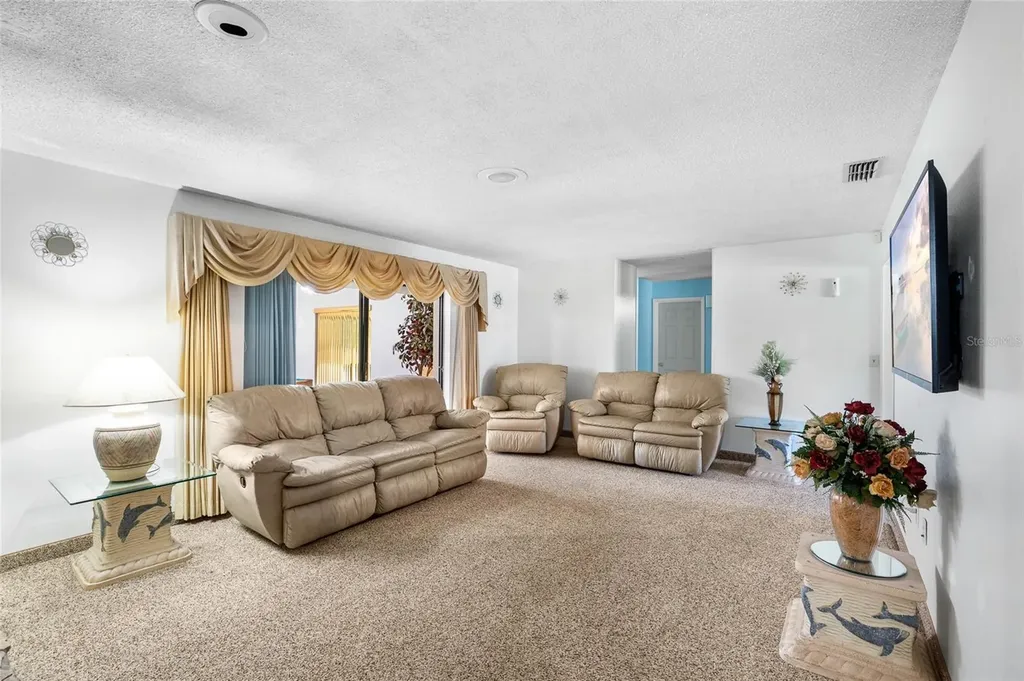 34 Misty Meadow Lane Mulberry FL 33860
