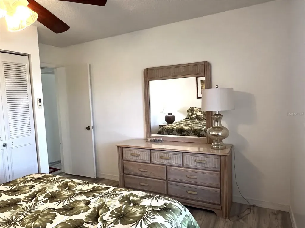 2655 Pine Ridge Way N Palm Harbor FL 34684