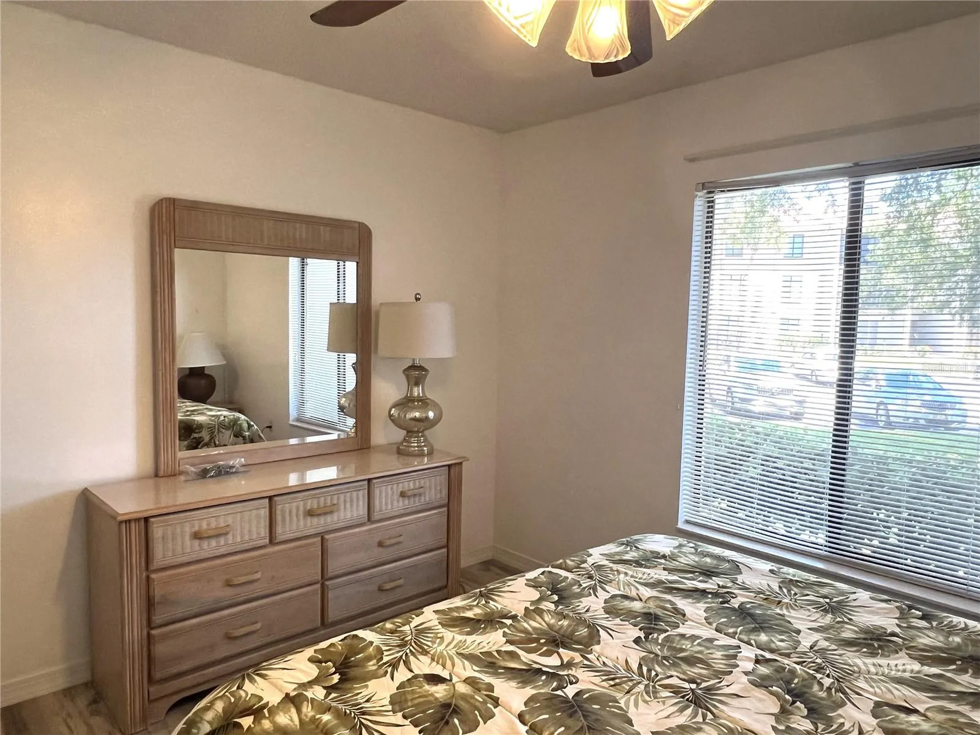 2655 Pine Ridge Way N Palm Harbor FL 34684