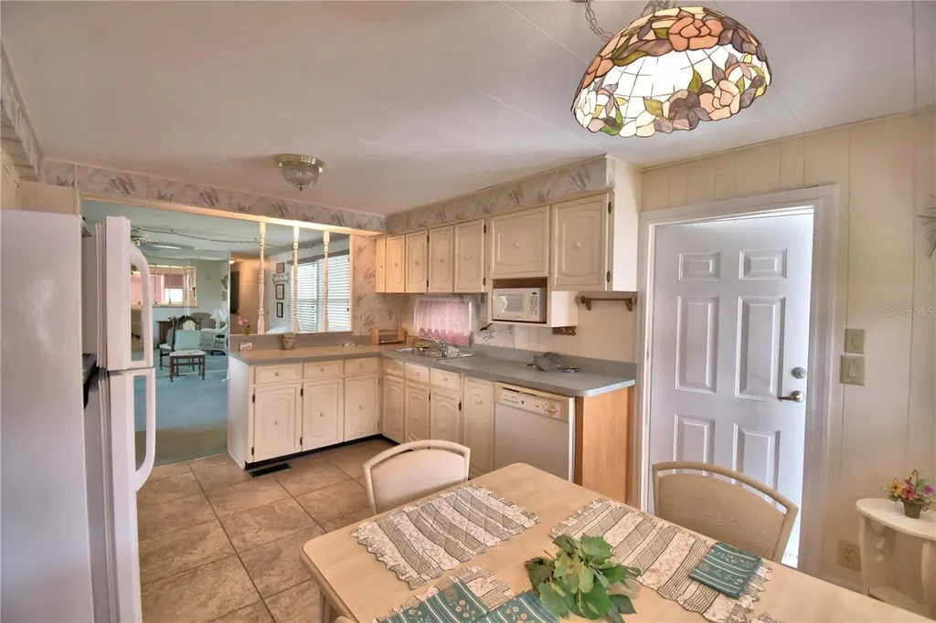 118 Paradise Lane Auburndale FL 33823