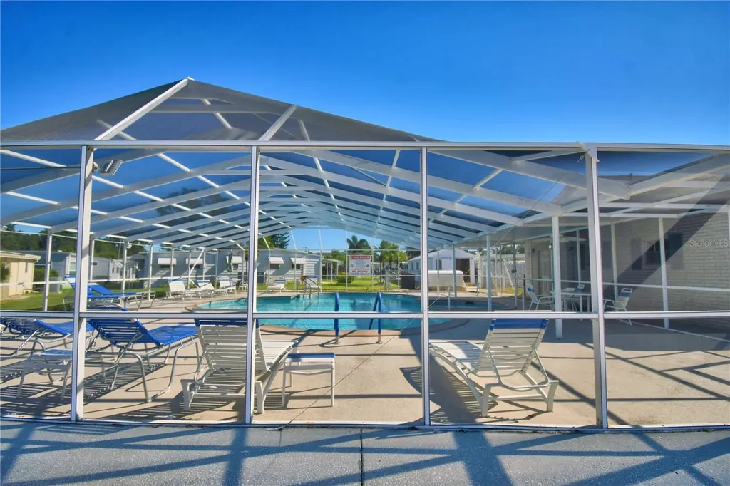 118 Paradise Lane Auburndale FL 33823