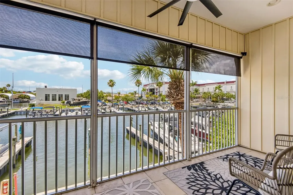 5923 Anchorage Way S St Petersburg FL 33712