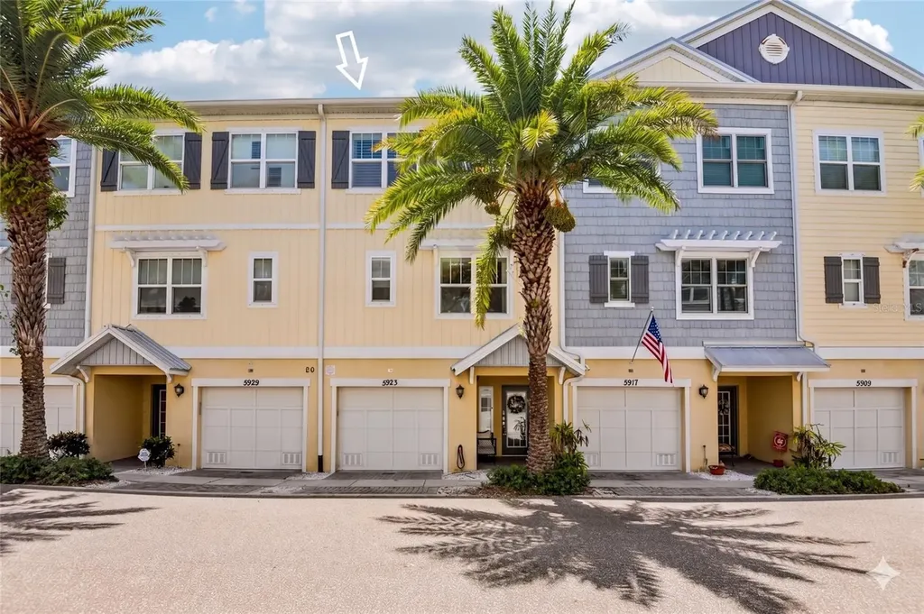 5923 Anchorage Way S St Petersburg FL 33712