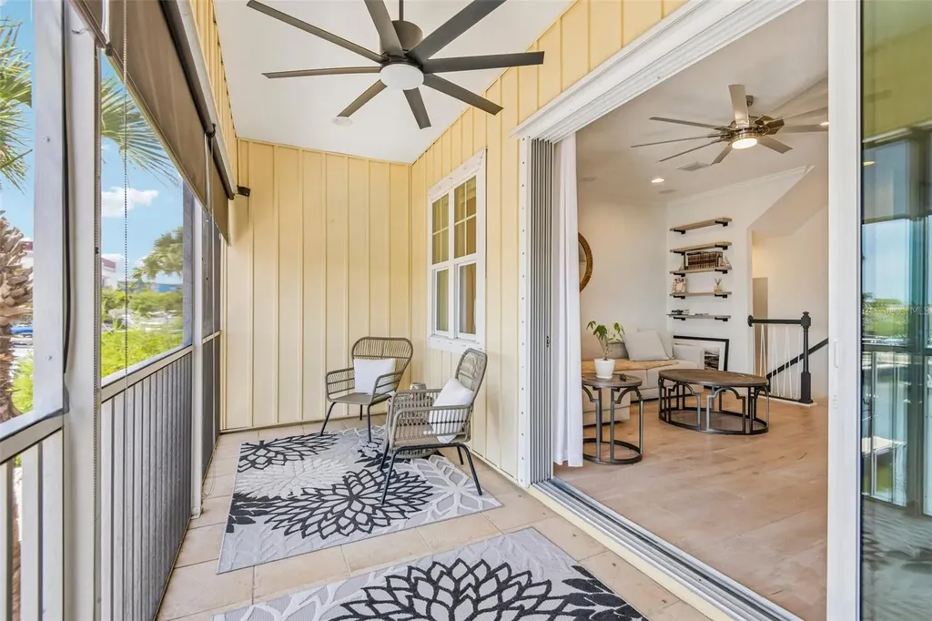 5923 Anchorage Way S St Petersburg FL 33712