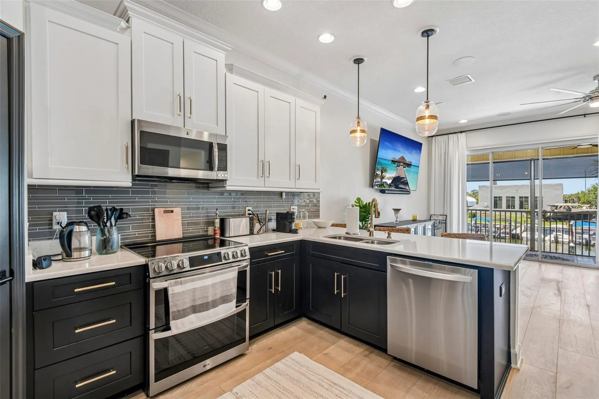 5923 Anchorage Way S St Petersburg FL 33712