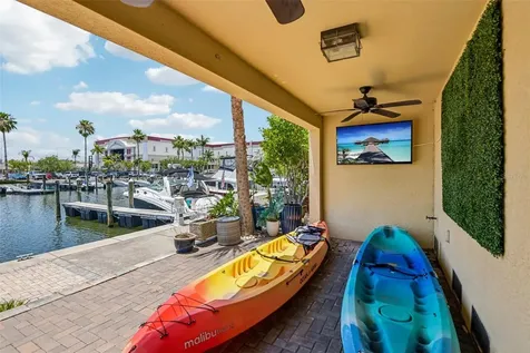5923 Anchorage Way S St Petersburg FL 33712