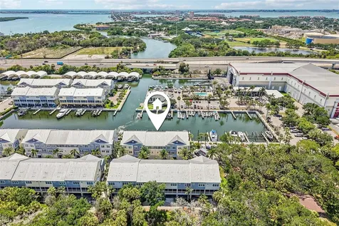 5923 Anchorage Way S St Petersburg FL 33712