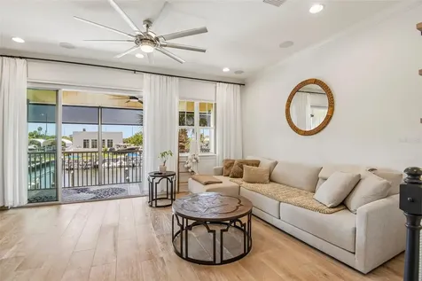 5923 Anchorage Way S St Petersburg FL 33712
