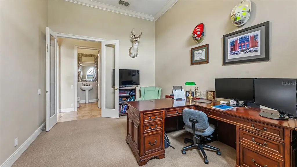 664 Whisper Woods Drive Lakeland FL 33813