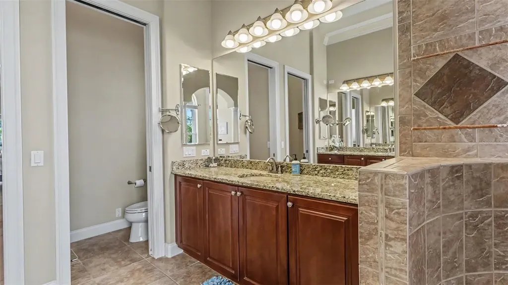 664 Whisper Woods Drive Lakeland FL 33813