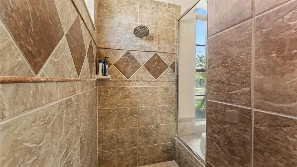 664 Whisper Woods Drive Lakeland FL 33813