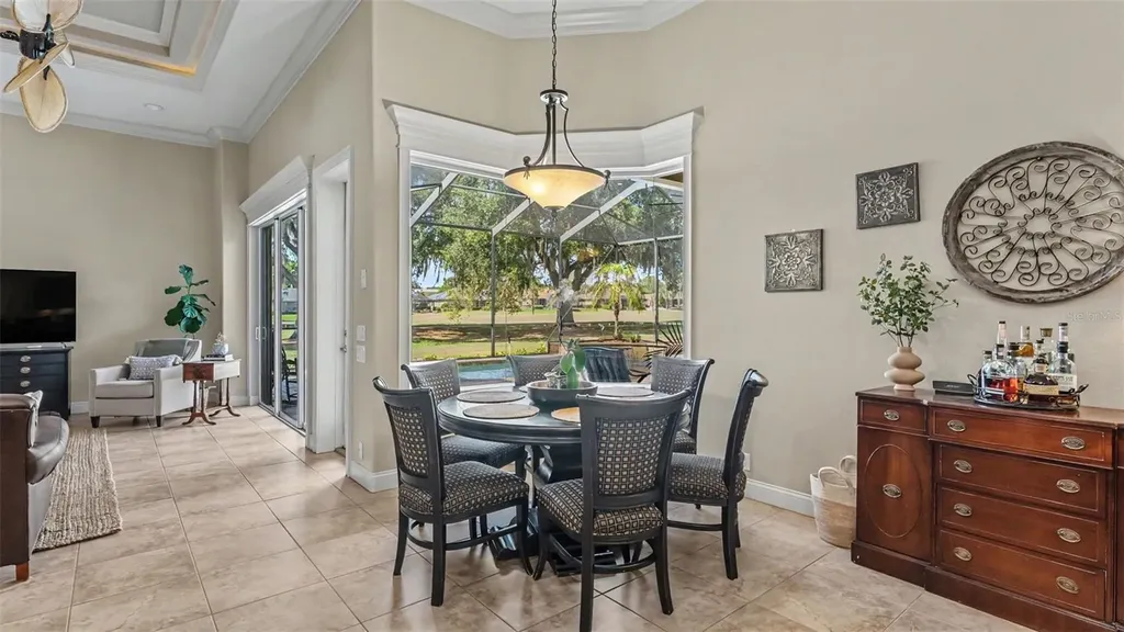 664 Whisper Woods Drive Lakeland FL 33813