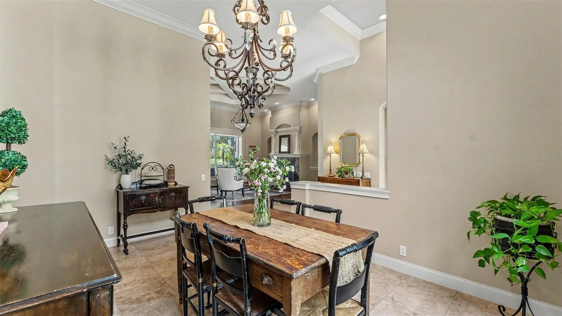 664 Whisper Woods Drive Lakeland FL 33813
