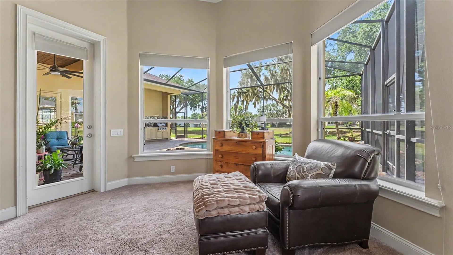 664 Whisper Woods Drive Lakeland FL 33813